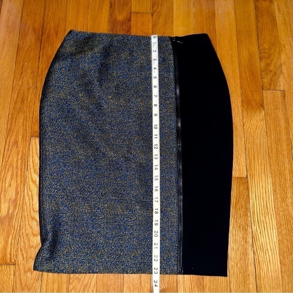 Lafayette 148 Skirt - Picture 4 of 9